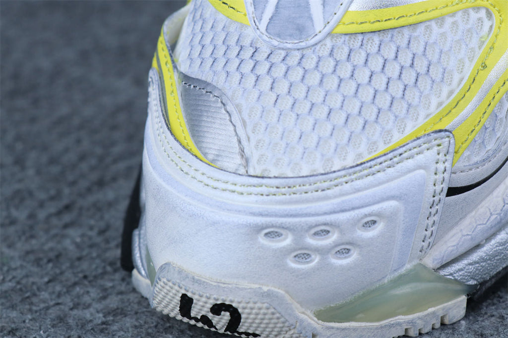 Balenciaga Runner Sneaker 'Worn-Out - White Yellow'