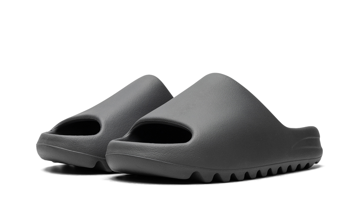 Yeezy Slide "Slate Grey" ID2350