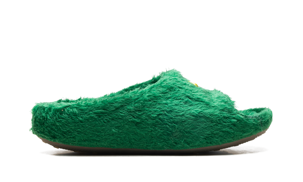 ReactX Rejuven8 Slide ".SWOOSH - Touch Grass" 300 IO9763