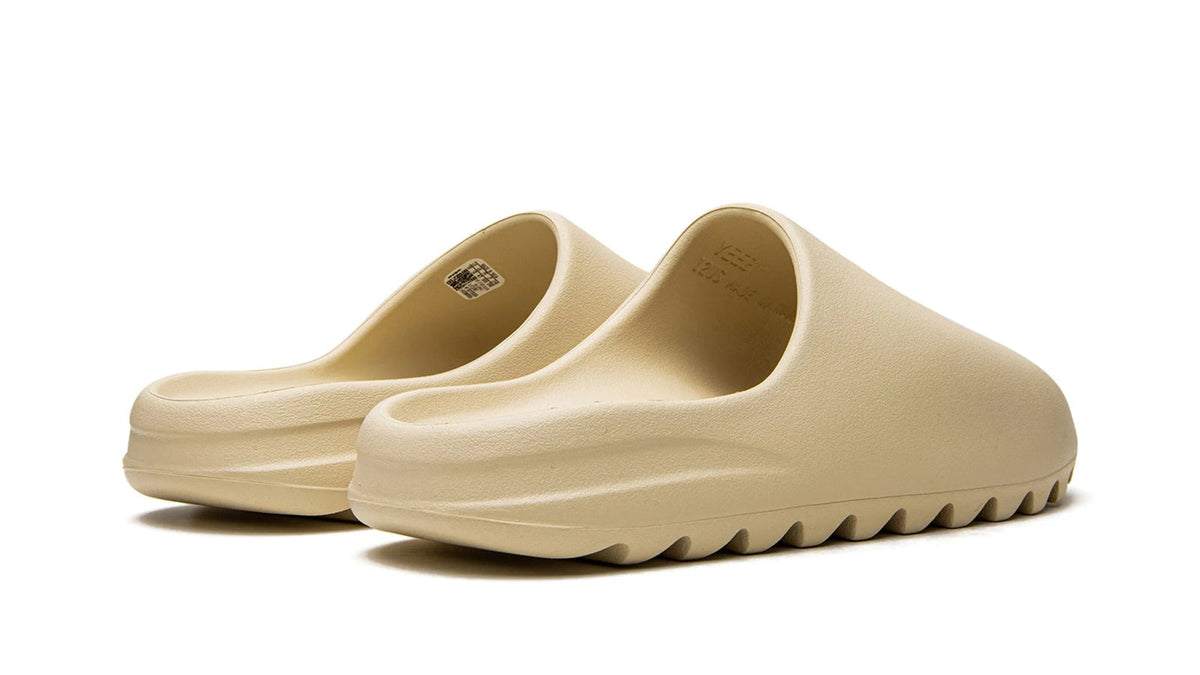 YEEZY SLIDE "Pure" GZ5554