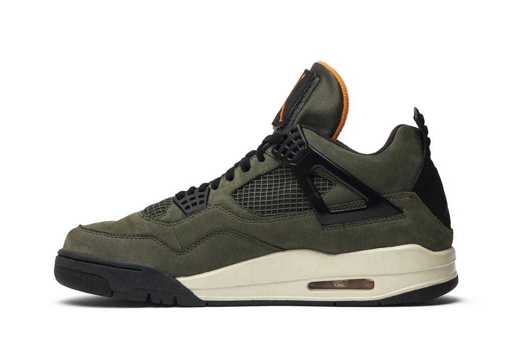Undefeated x Jordan 4 Retro 'Friends & Family' 2005 JBM351