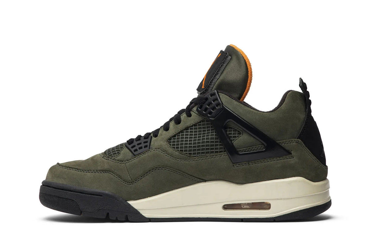 Undefeated x Jordan 4 Retro 'Friends & Family' 2005 JBM351