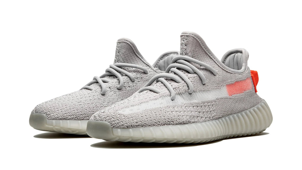 YEEZY BOOST 350 V2 "Tail Light" FX9017