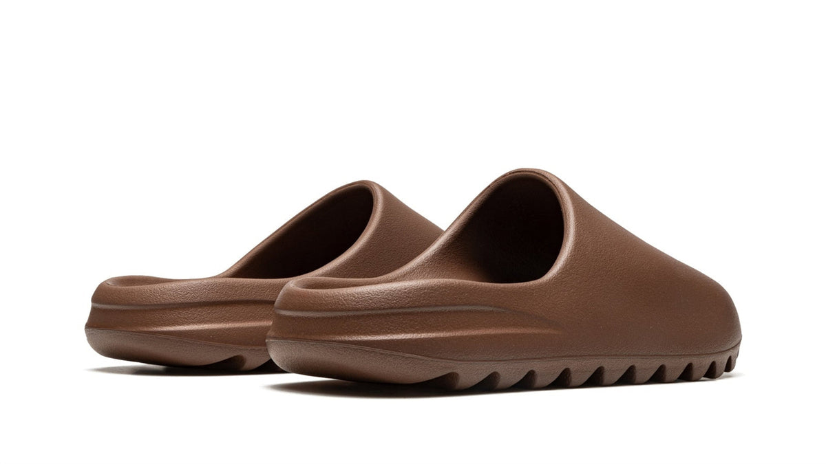 YEEZY SLIDE "Core 2021" GW5350