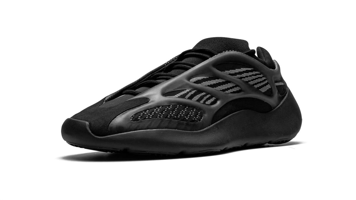YEEZY 700 V3 "Alvah" H67799