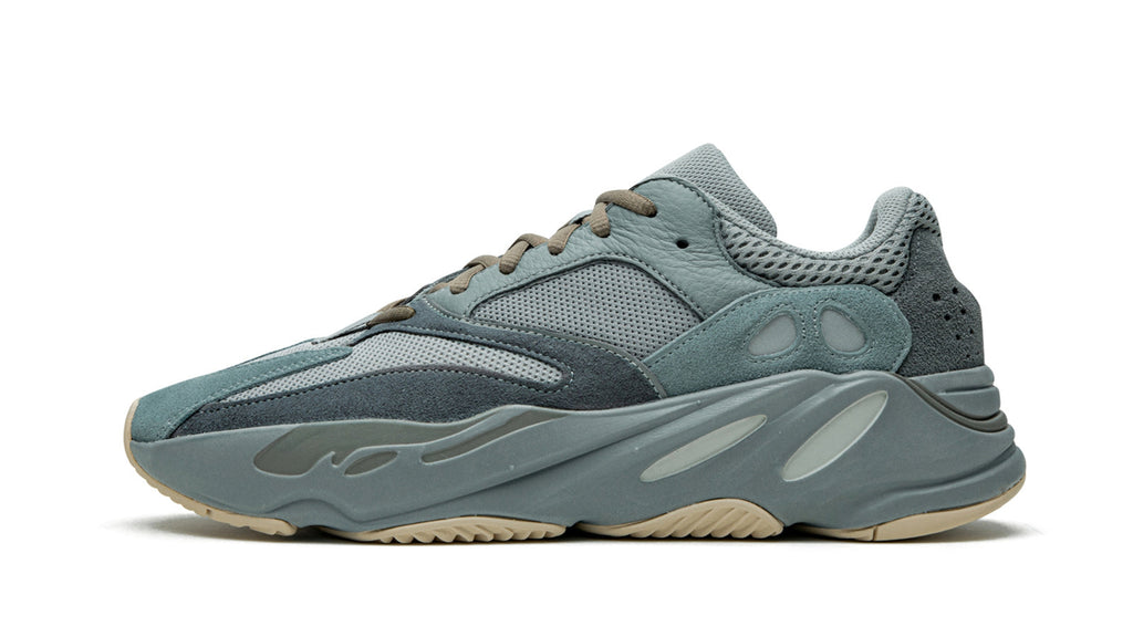 YEEZY BOOST 700 "Teal Blue" FW2499