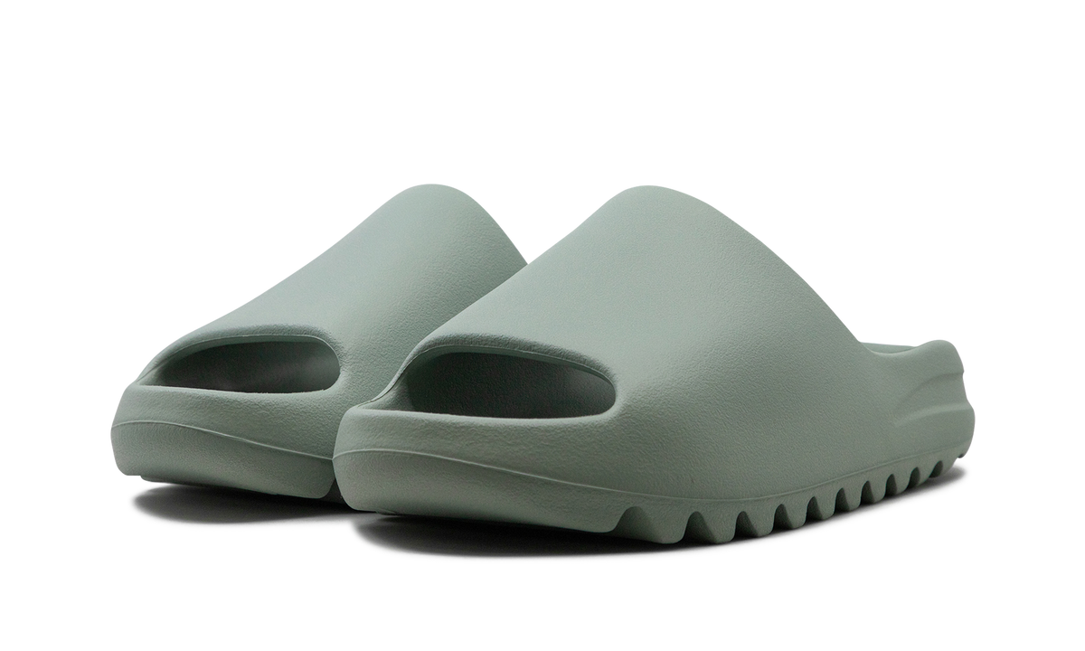 Yeezy Slide "Salt" ID5480