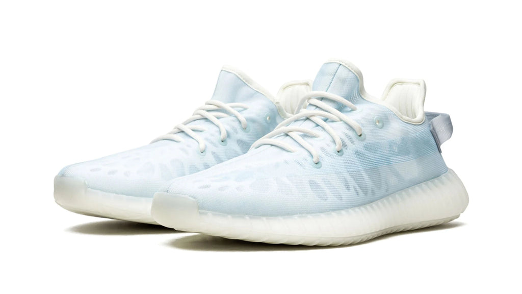 YEEZY Boost 350 V2 "Mono Ice" GW2869