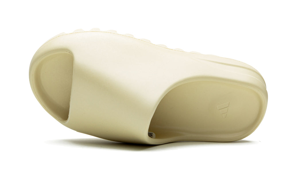 YEEZY SLIDE "Bone 2022" FZ5897