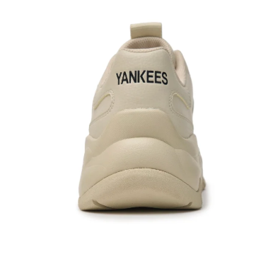 MLB Big Ball Chunky New York Yankees Sneakers – Beige