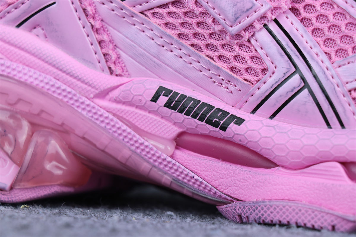 Balenciaga Wmns Runner Sneaker 'Pink'