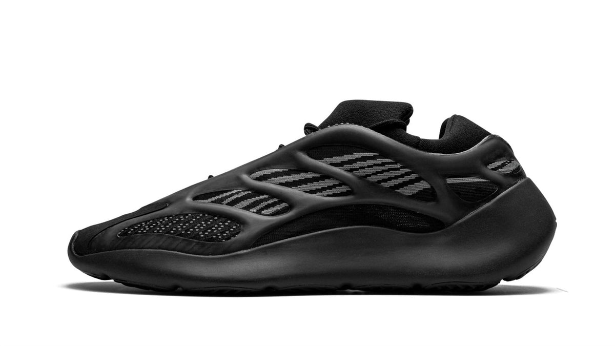 YEEZY 700 V3 "Alvah" H67799