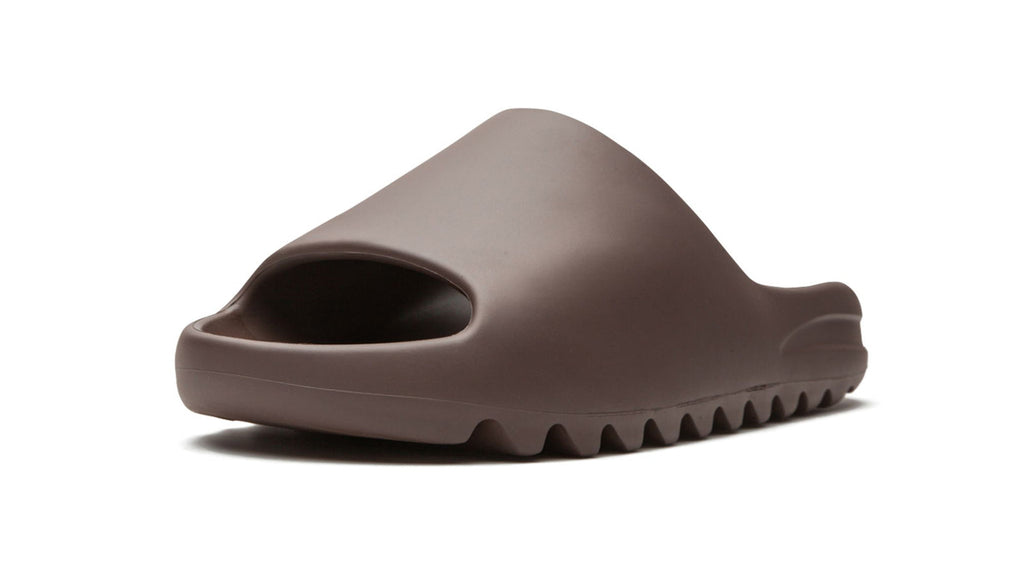 YEEZY SLIDE "Soot 2021" GX6141