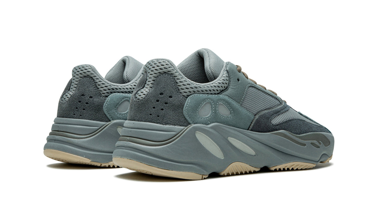 YEEZY BOOST 700 "Teal Blue" FW2499