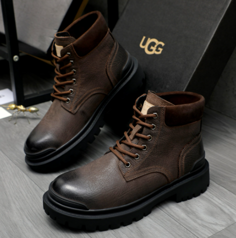 UGG Men's Leather Lace-Up Boot