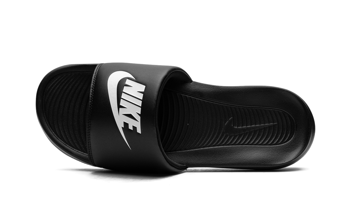 Victori One Slide "Black White" 002 CN9675