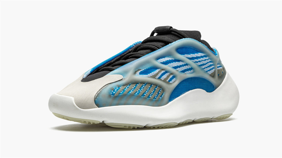 YEEZY 700 V3 "Arzareth" G54850