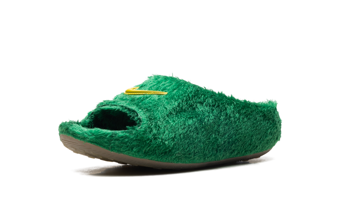 ReactX Rejuven8 Slide ".SWOOSH - Touch Grass" 300 IO9763