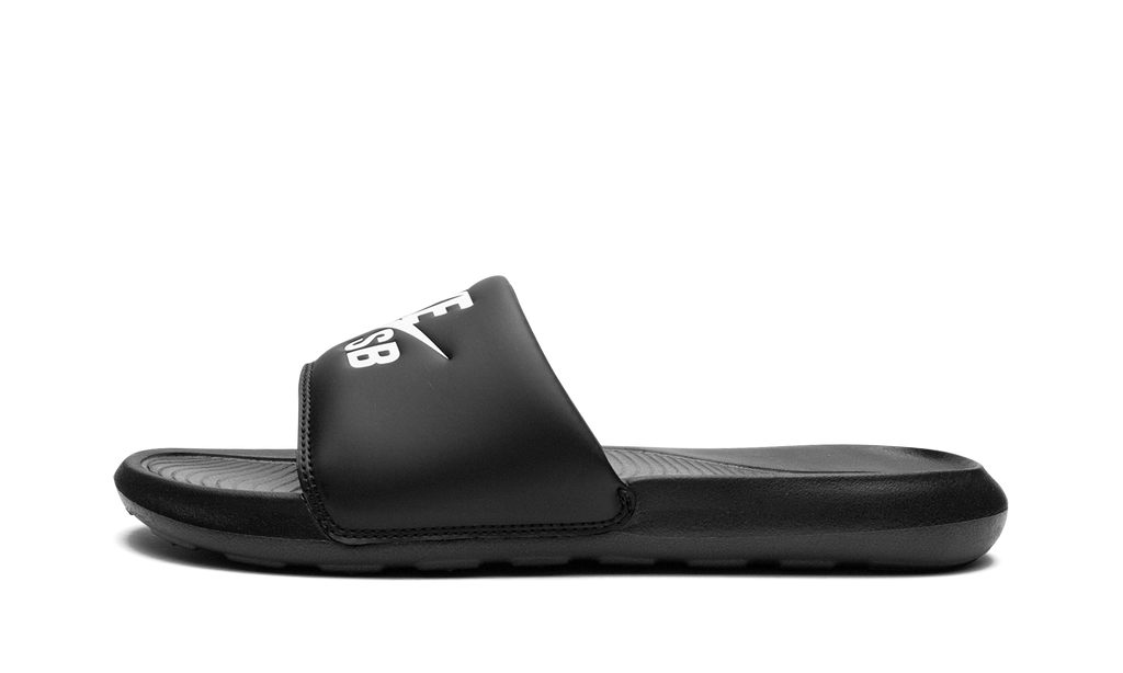 SB Victori One Slide "Black White" 001 DR2018