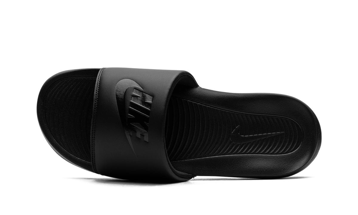 NIKE VICTORI ONE SLIDE "victori one" 003 CN9675