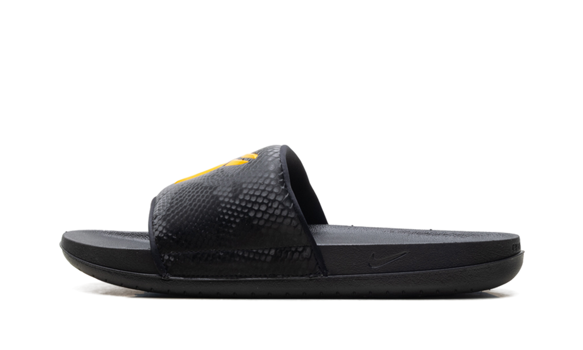 Kobe Offcourt Slide "Black University Gold" 003 IF2870