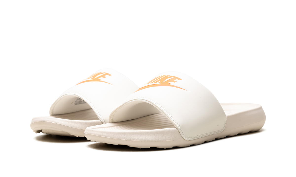 Victori One Slide "Sail Safety Orange" 108 CN9675