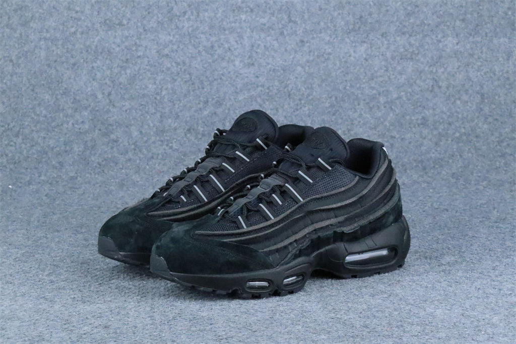 Comme des Garçons x Air Max 95 'Black'