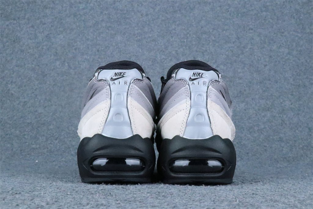 Comme des Garçons x Air Max 95 'Grey'