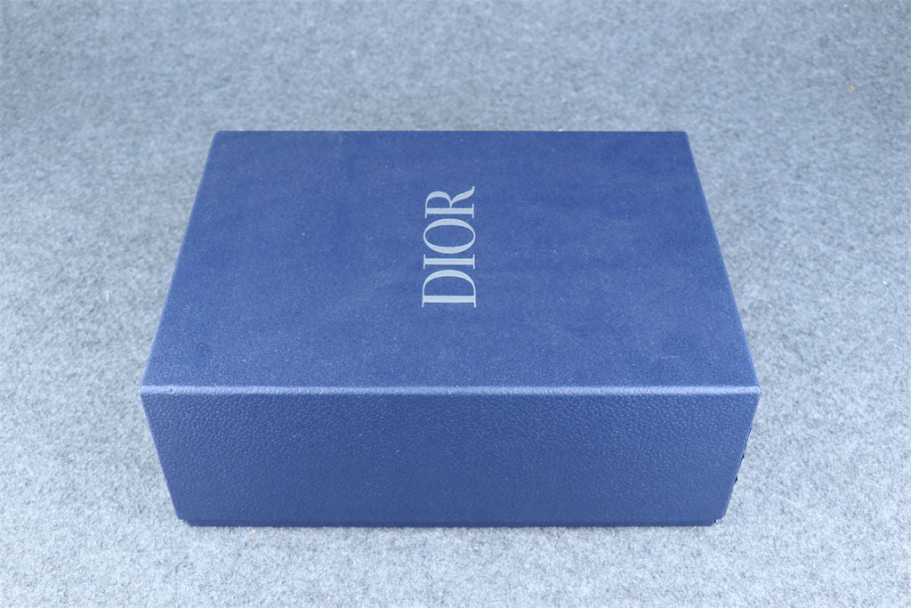 Dior B22 'Pink Grey'
